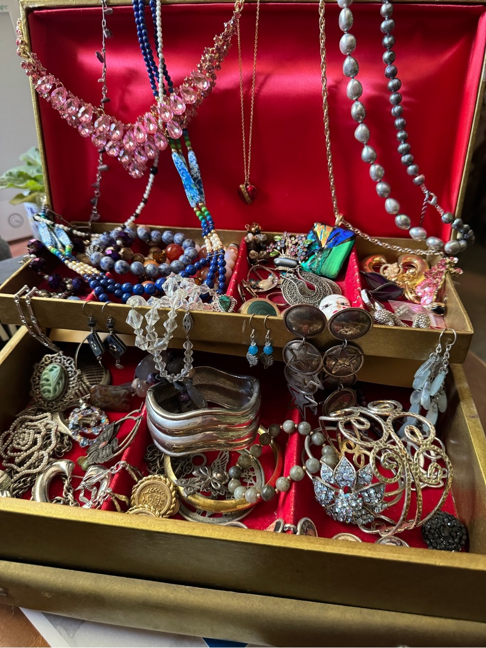 Vintage Jewelry Box, Lot of 50+ Wearable Necklaces, Bracelets, Earrings…